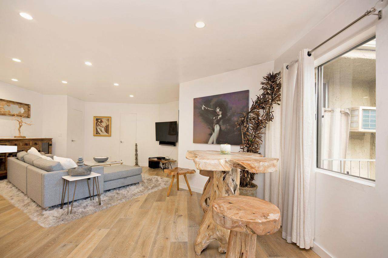 1351 Orange Dr 221 - Photo 1