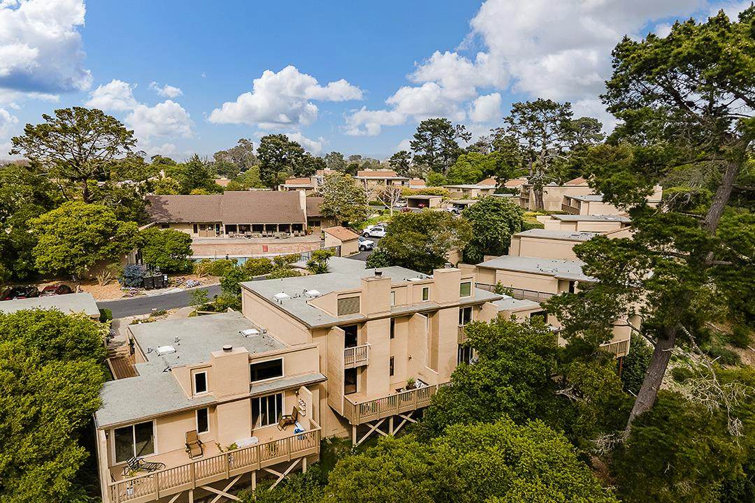 26 Montsalas Dr - Photo 1