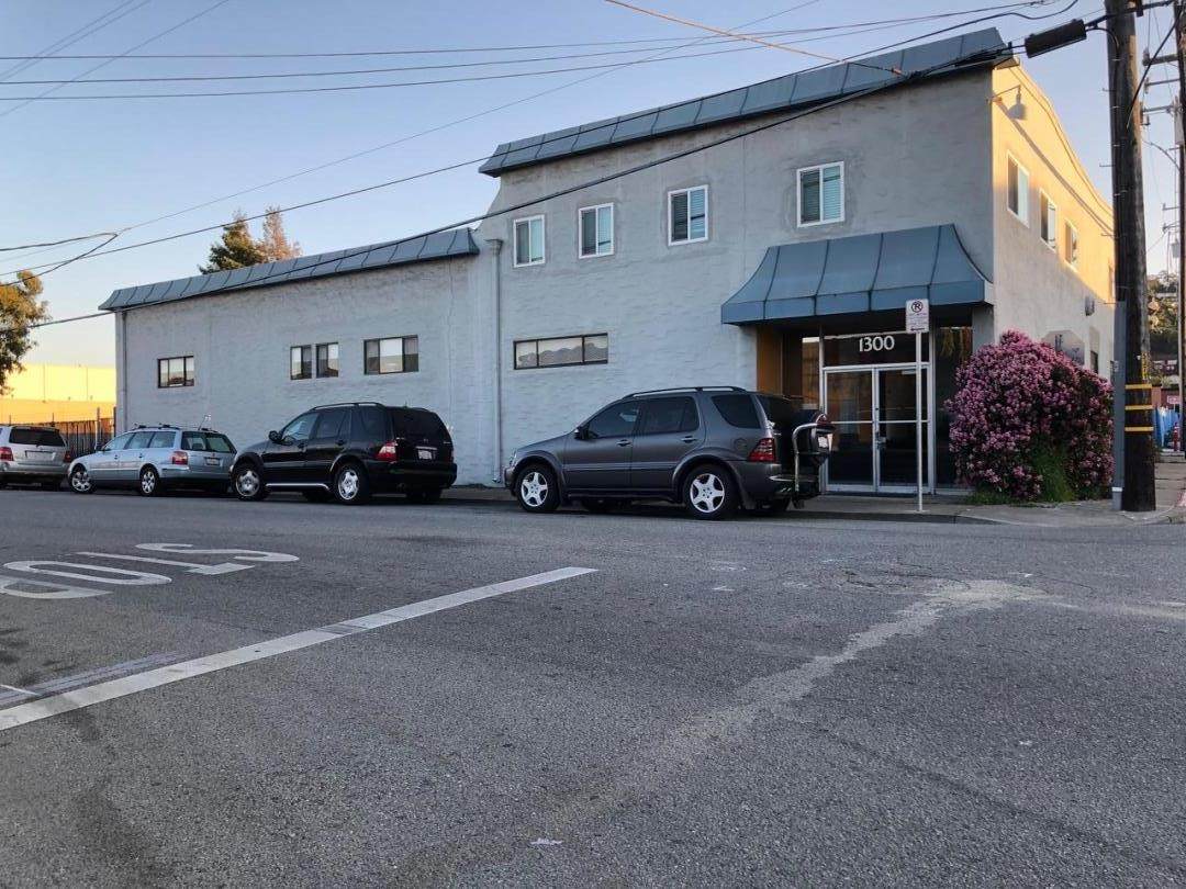 1300 Elmer St - Photo 1