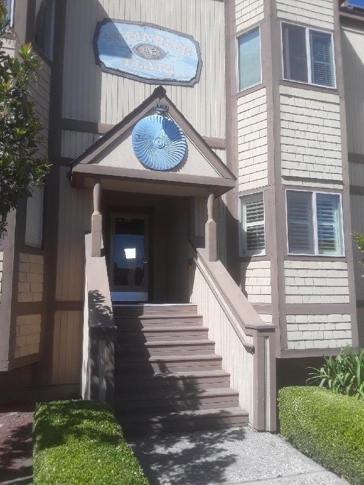 46 Stone St 18 - Photo 1