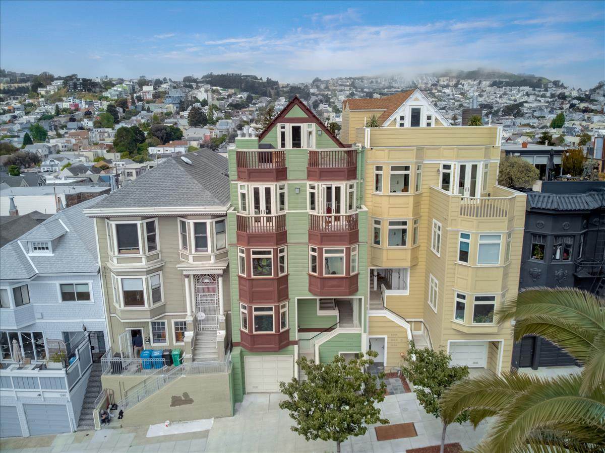 1268 Dolores St - Photo 1