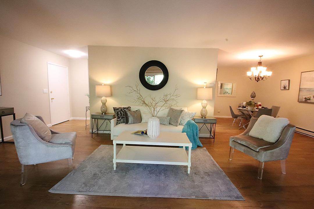 151 Buckingham Dr 217 - Photo 1