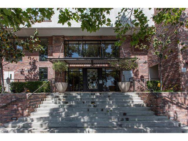 1060 3rd St 257 - Photo 1