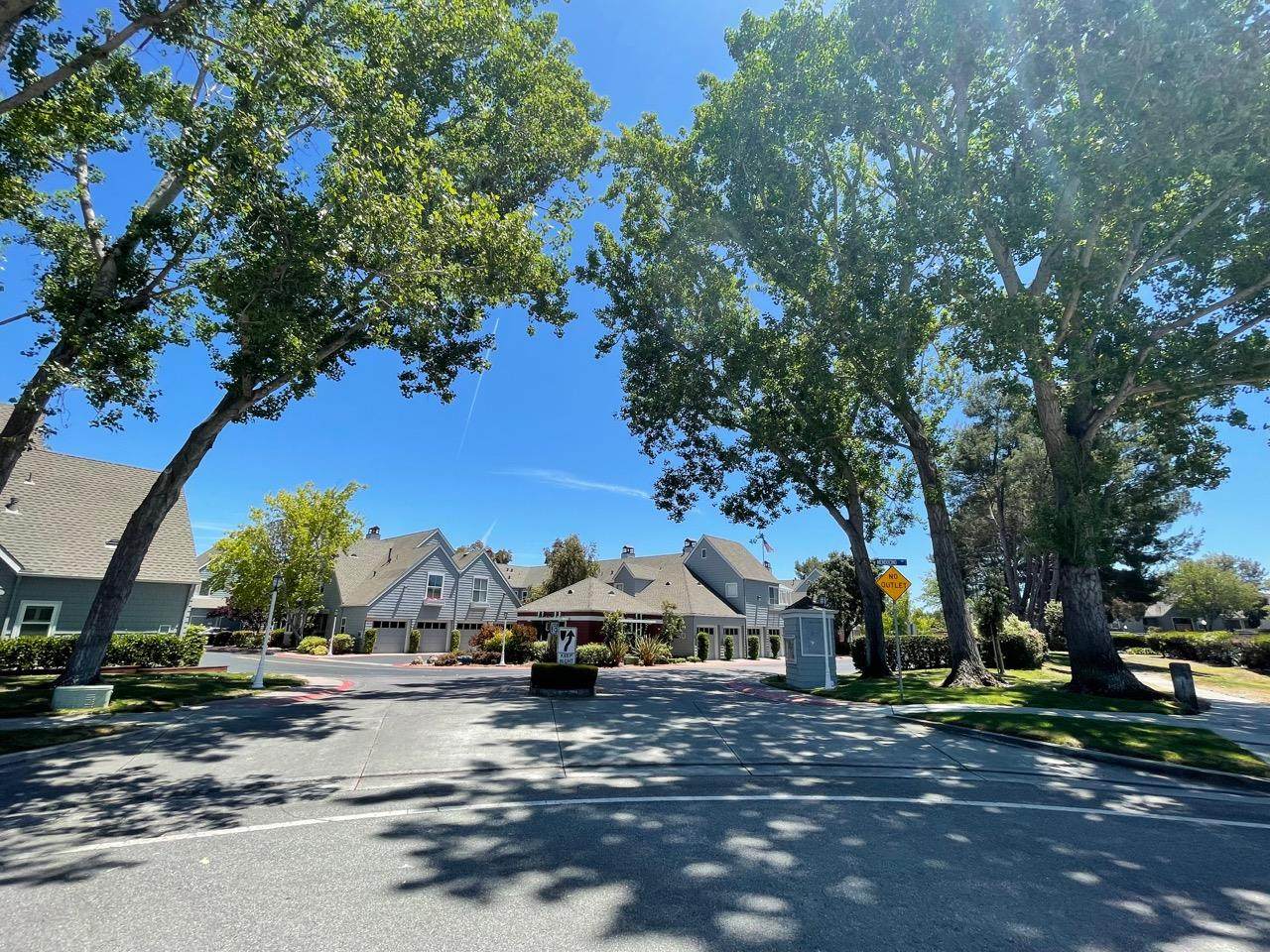 601 Mendocino Way - Photo 1