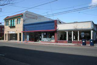 East Lake Ave - Photo 1
