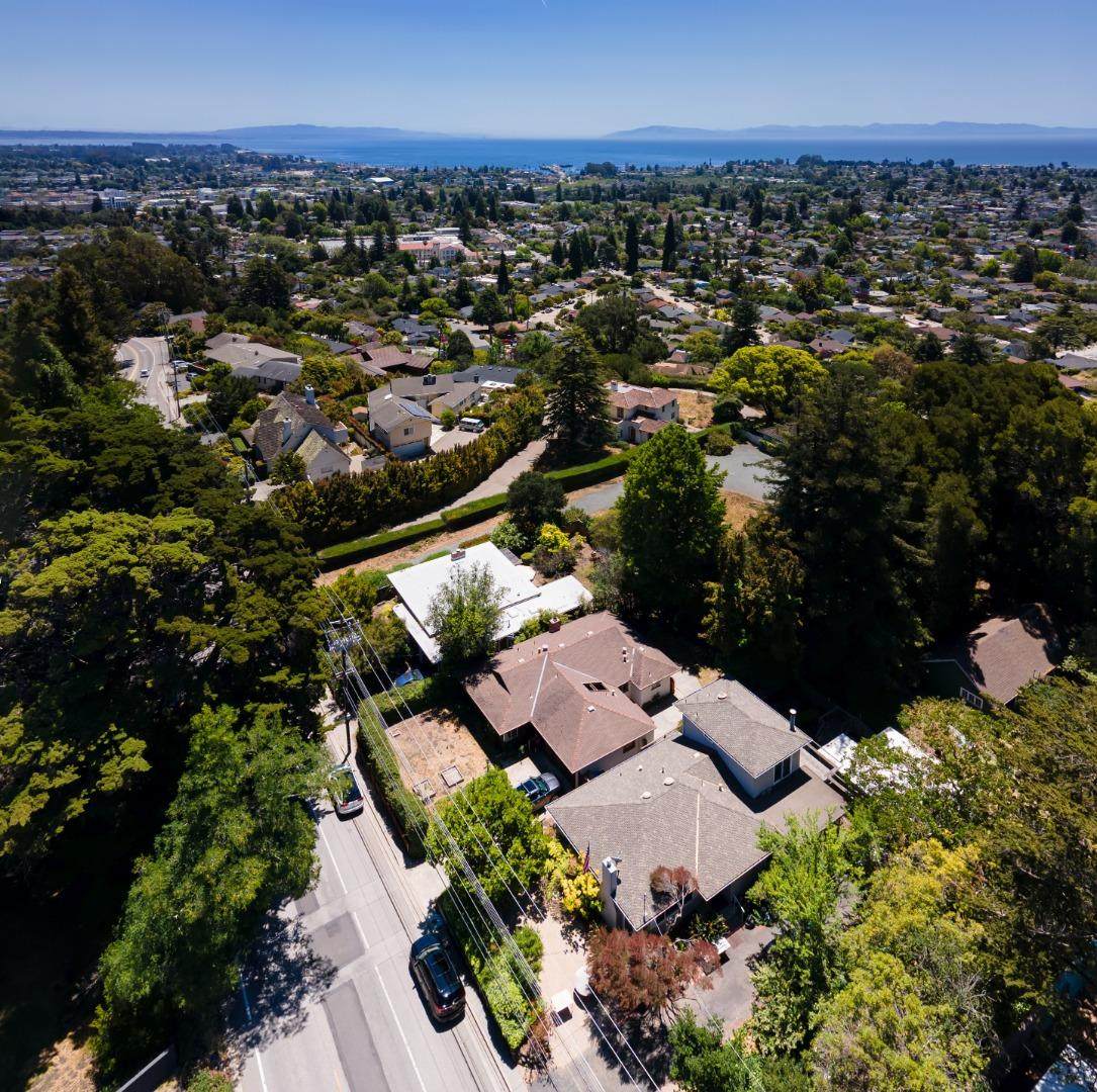 655 High St - Photo 1