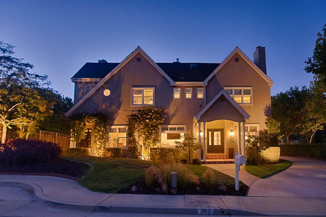 303 Moore Creek Rd - Photo 1