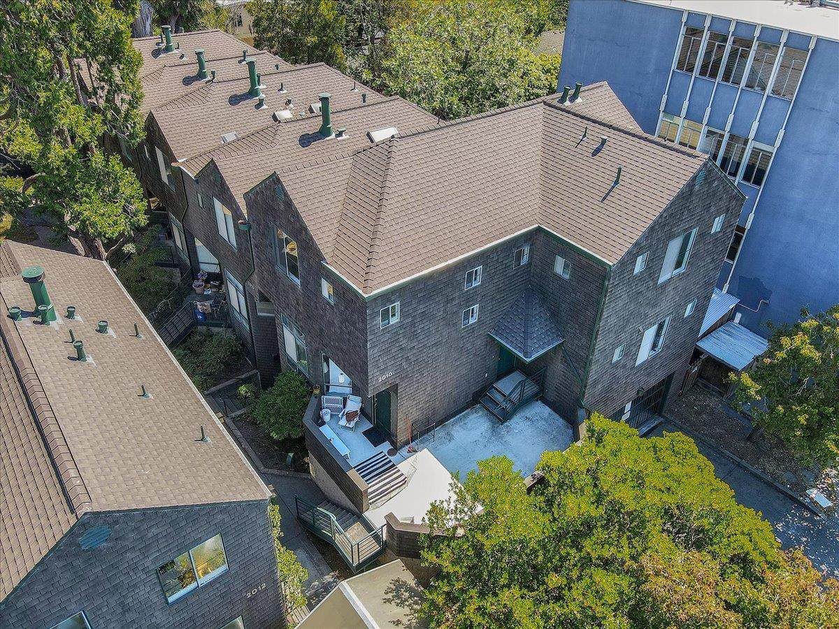 2010 Hearst Ave A - Photo 1