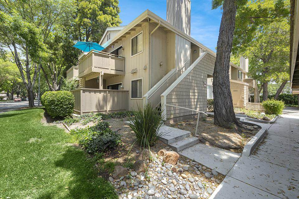 5699 Makati Cir A - Photo 1