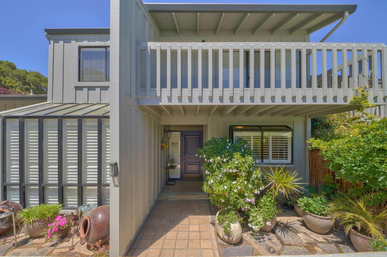 28096 Barn Way - Photo 1