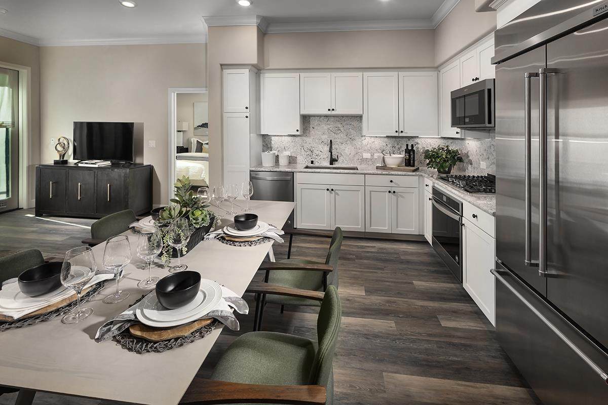 263 Llano De Los Robles Ave 3 - Photo 1