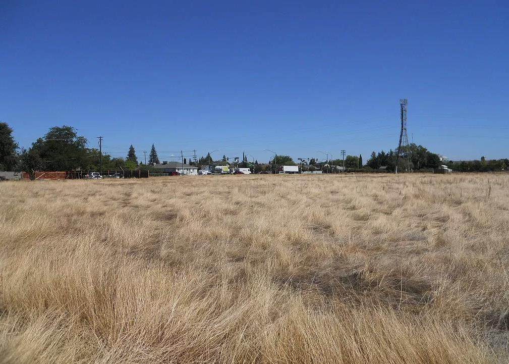 7825 Robinette Rd - Photo 1