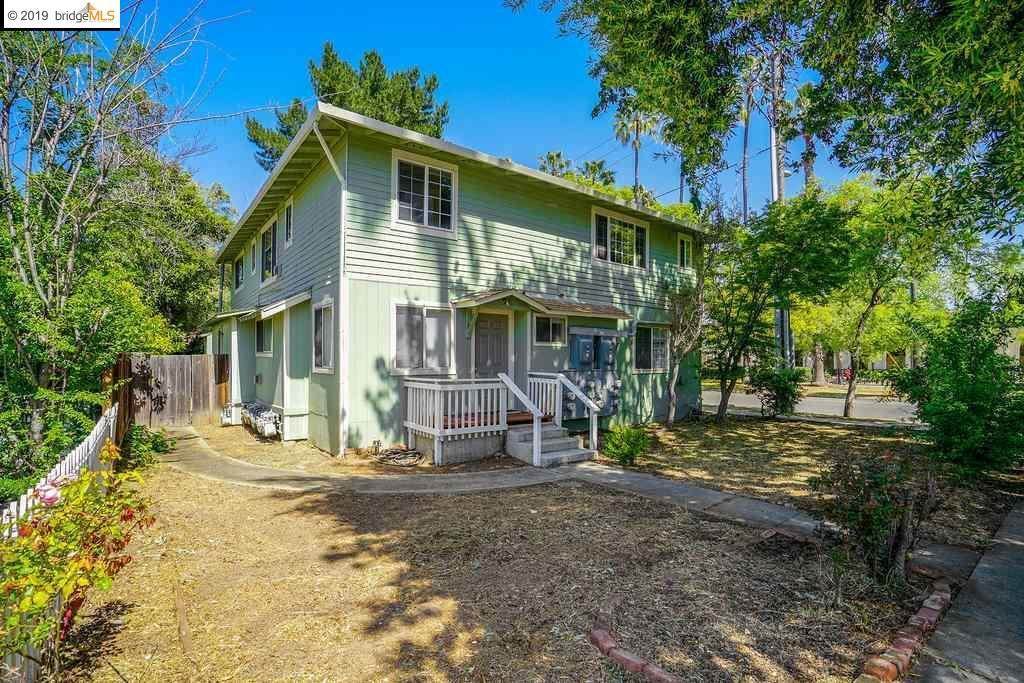 1327 Villa St - Photo 1