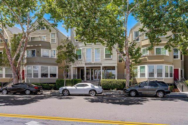 411 Park Ave 207 - Photo 1