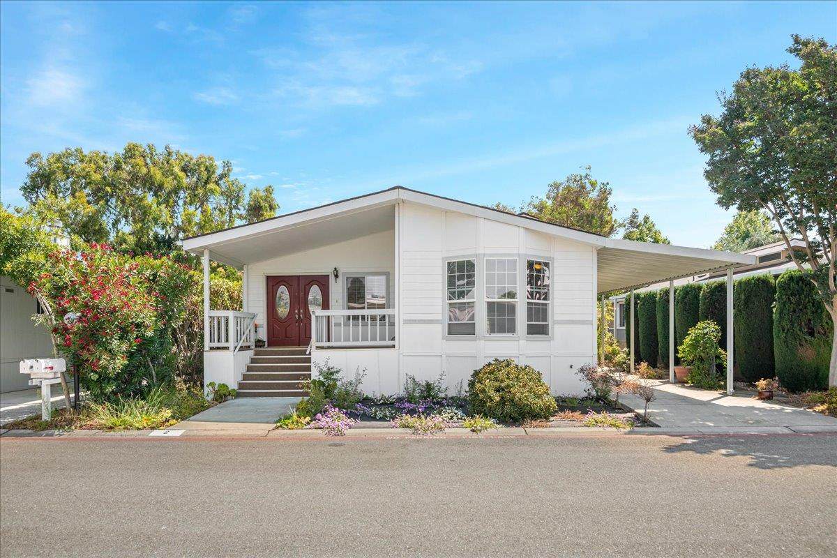 1111 Morse Ave 2 - Photo 1