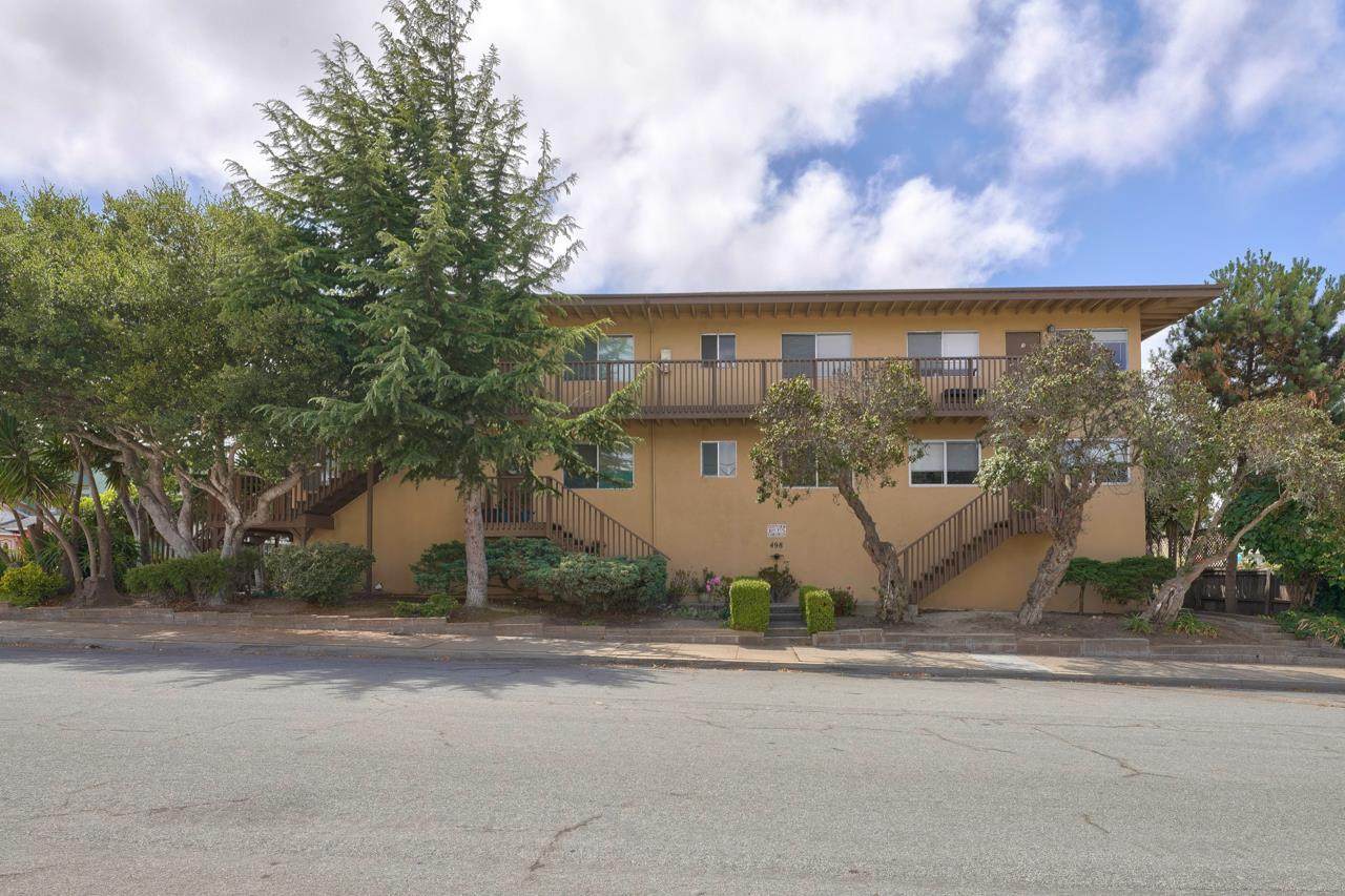 498 Park Ave - Photo 1