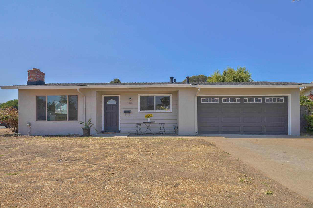 1315 Cherokee Dr - Photo 1