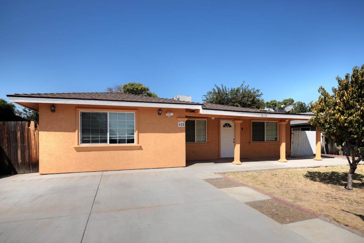 425 San Juan St - Photo 1