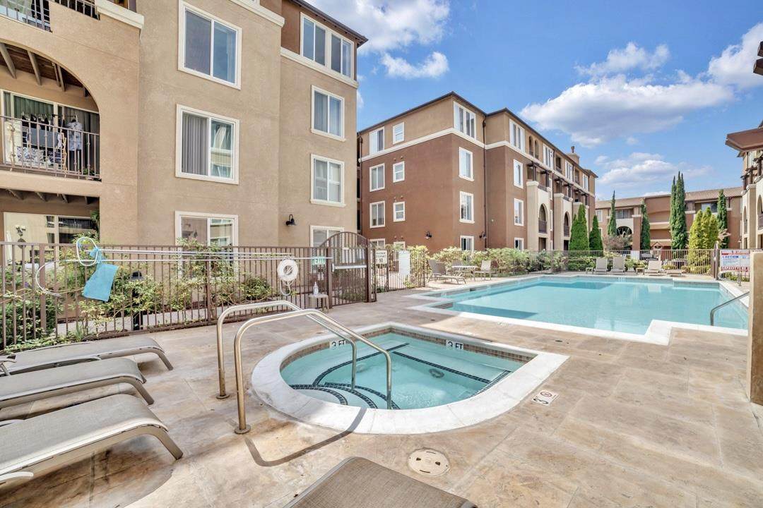 801 Winchester Blvd 1206 - Photo 1