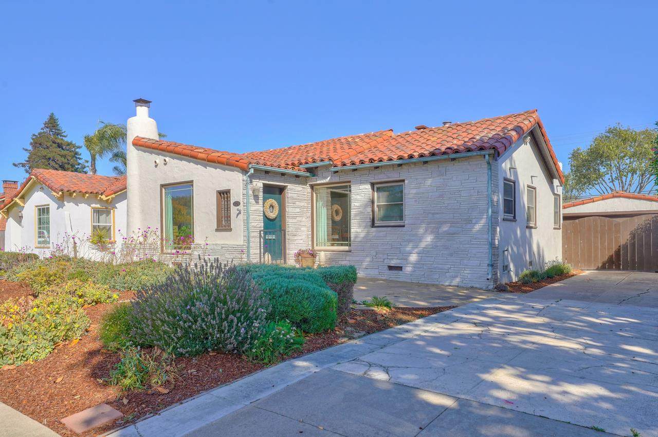 429 Alameda Ave - Photo 1