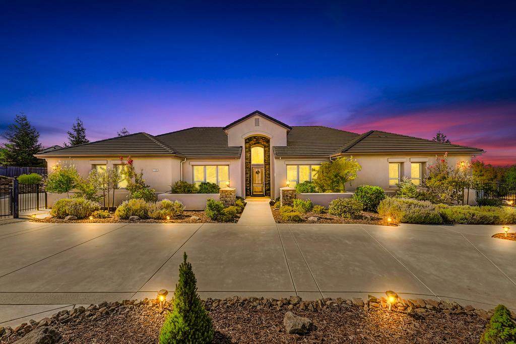 1190 Sleeping Child Ln - Photo 1
