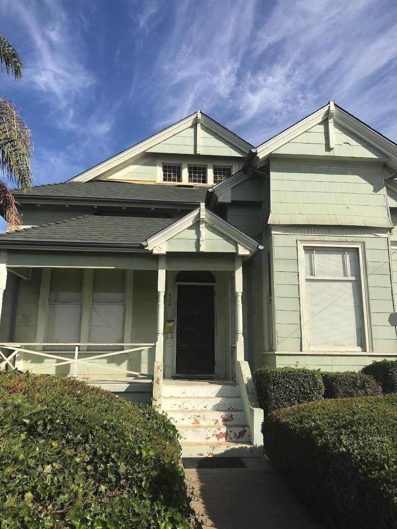 484 Beck - Photo 1