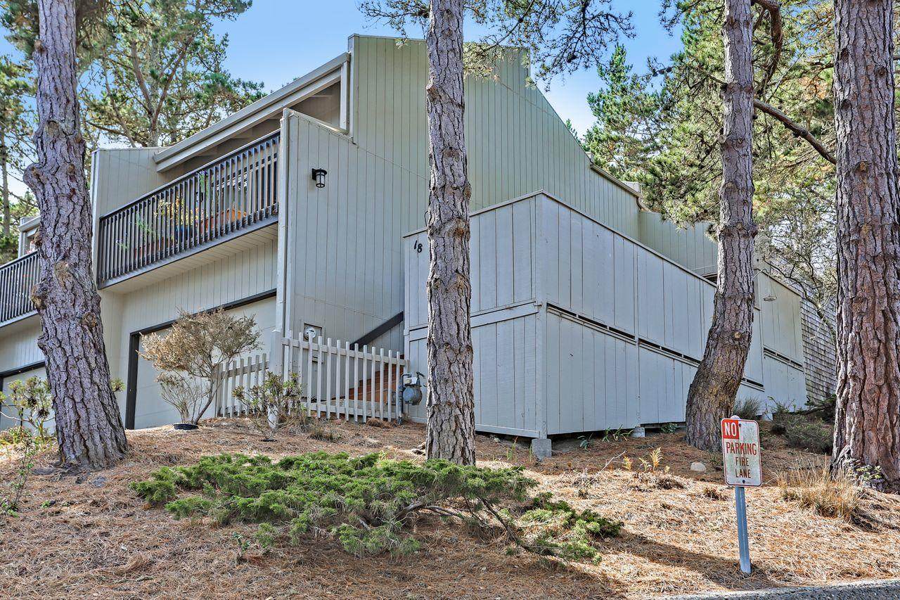 18 Mountain Shadow Ln - Photo 1