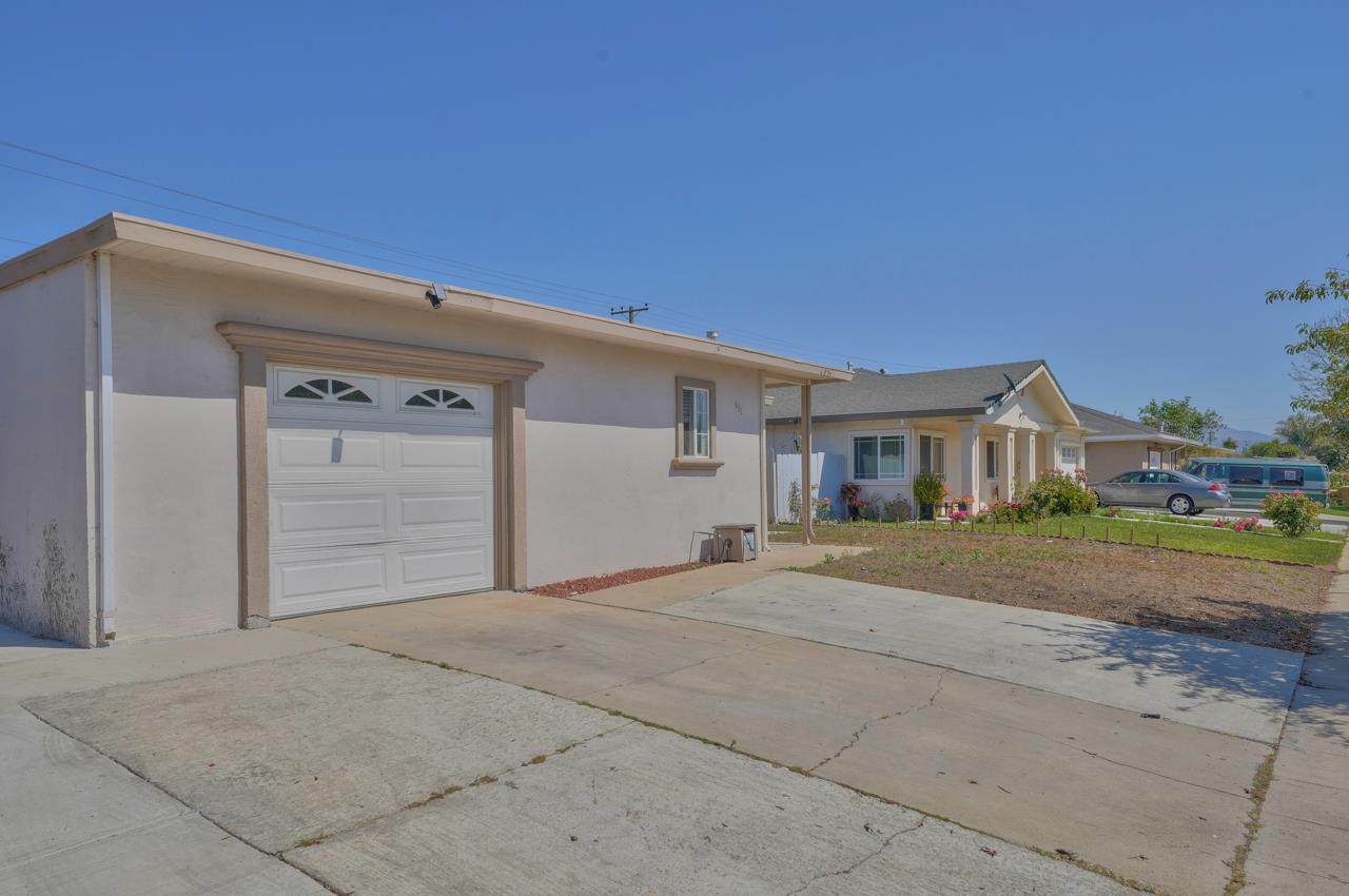457 Chaparral St - Photo 1