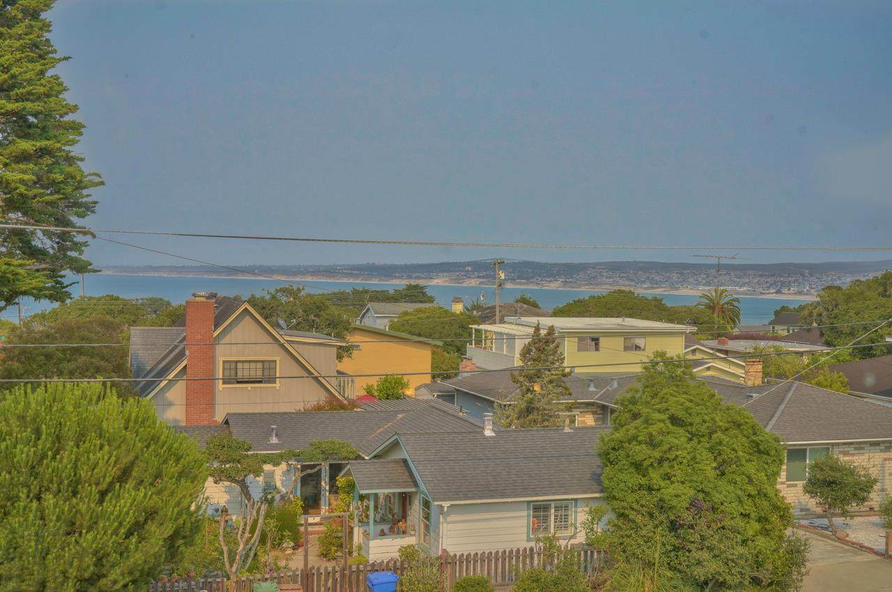 599 Newton St - Photo 1