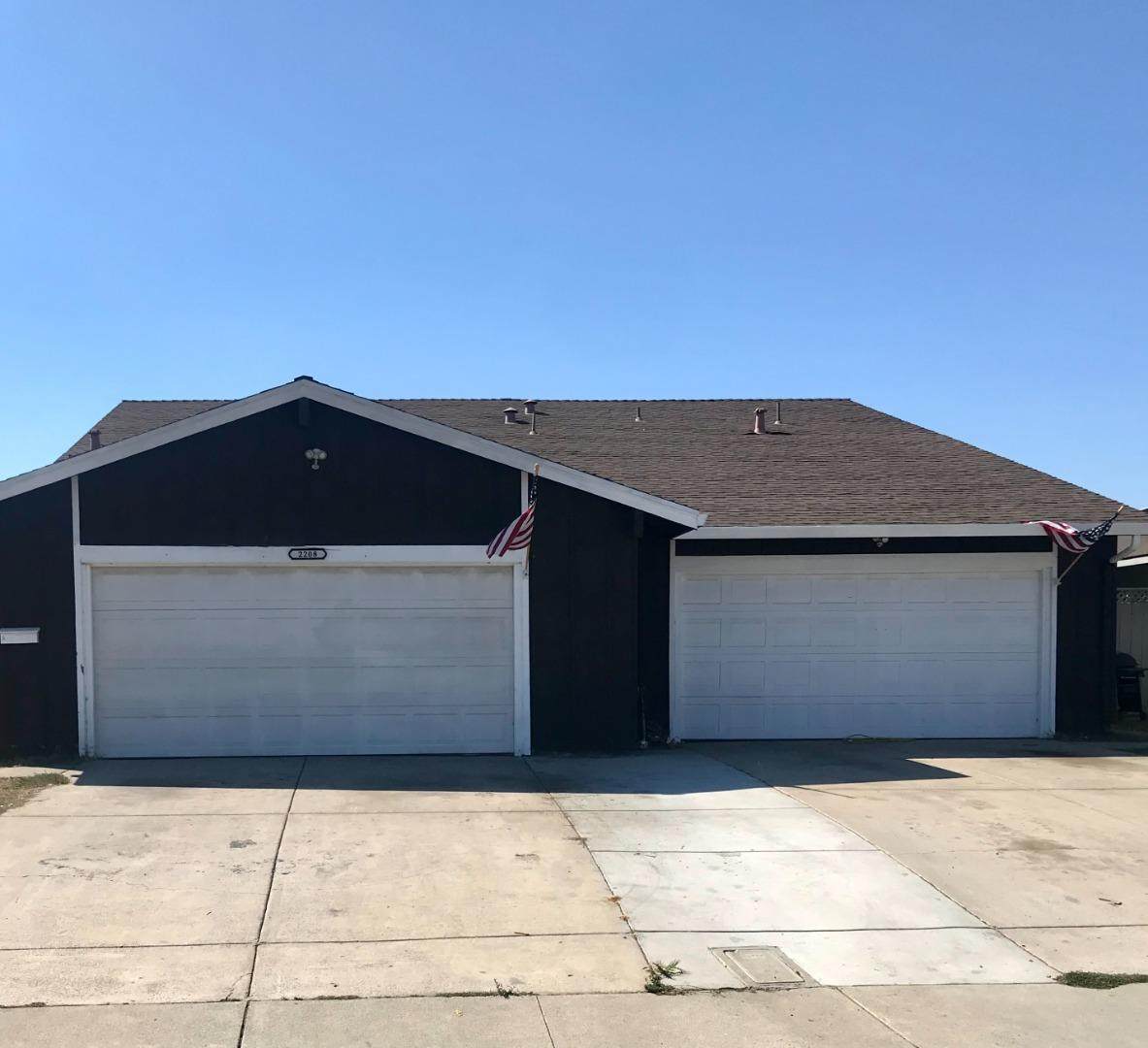 2208 Manzanita Way - Photo 1