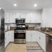 501 Crescent Way 5104 - Photo 1