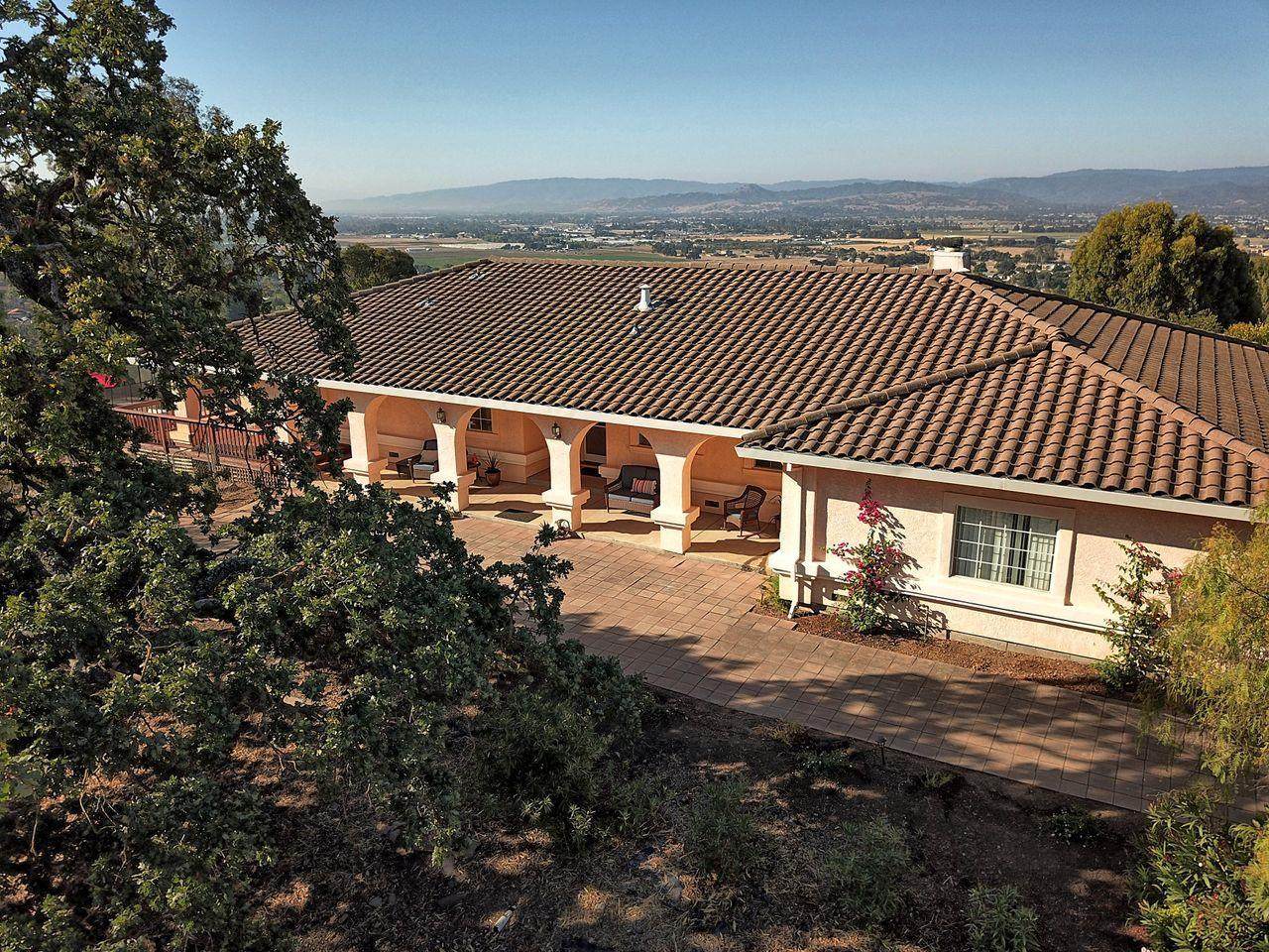 17101 Kruse Ranch Ln - Photo 1