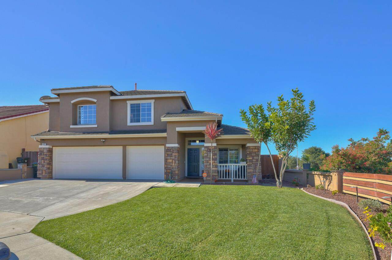 1402 Madrone Dr - Photo 1
