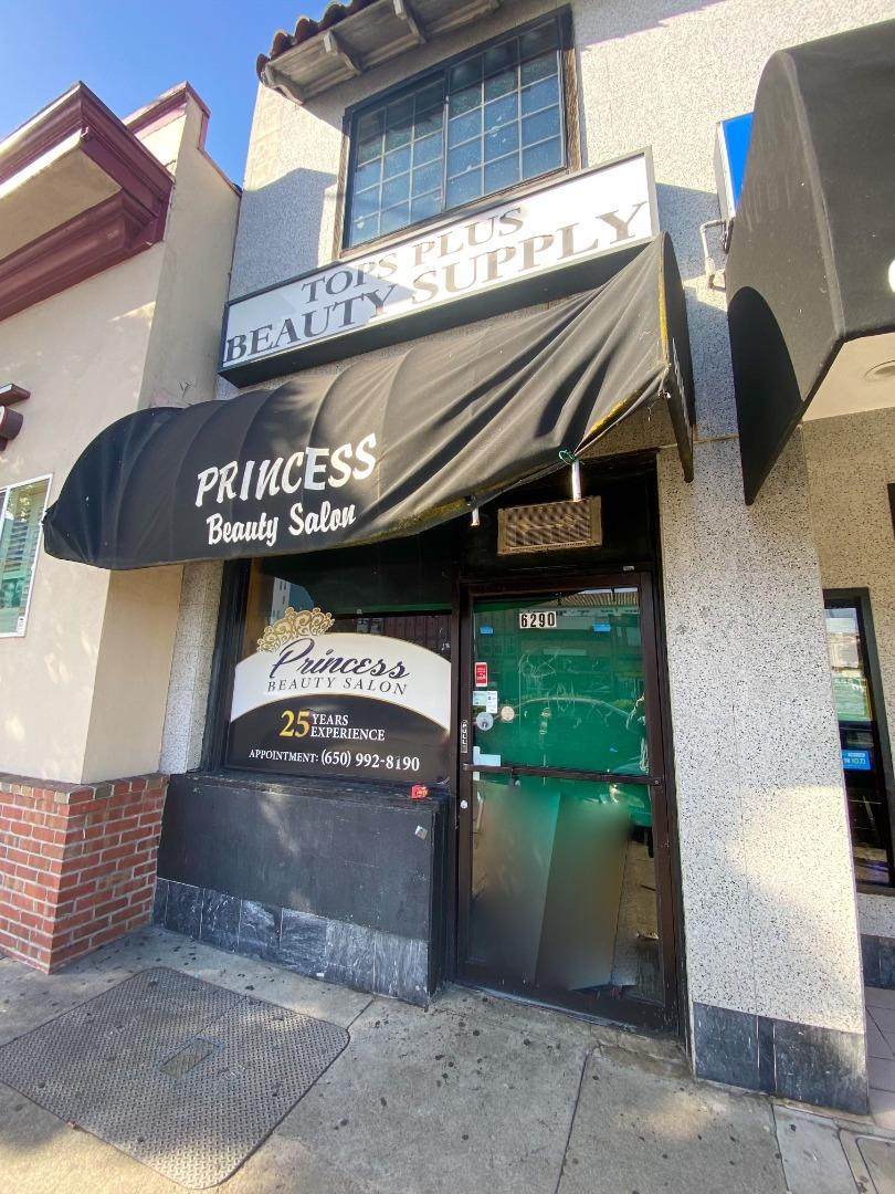 6290 Mission St - Photo 1