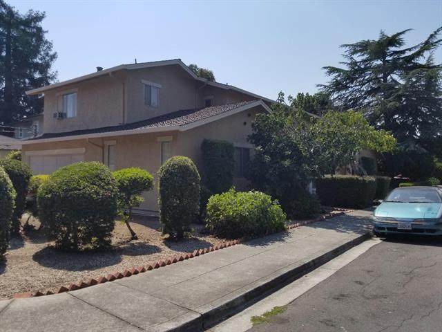 3390 Glendale Ave - Photo 1