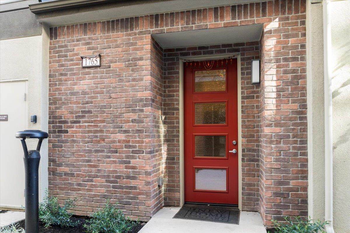 1765 Ironwood Ln - Photo 1
