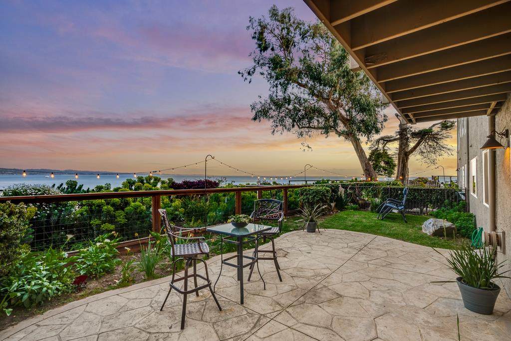 4820 Opal Cliff Dr 102 - Photo 1