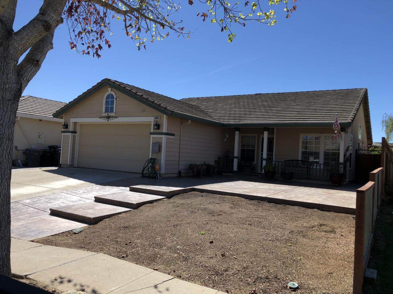 1856 Delancey Dr - Photo 1