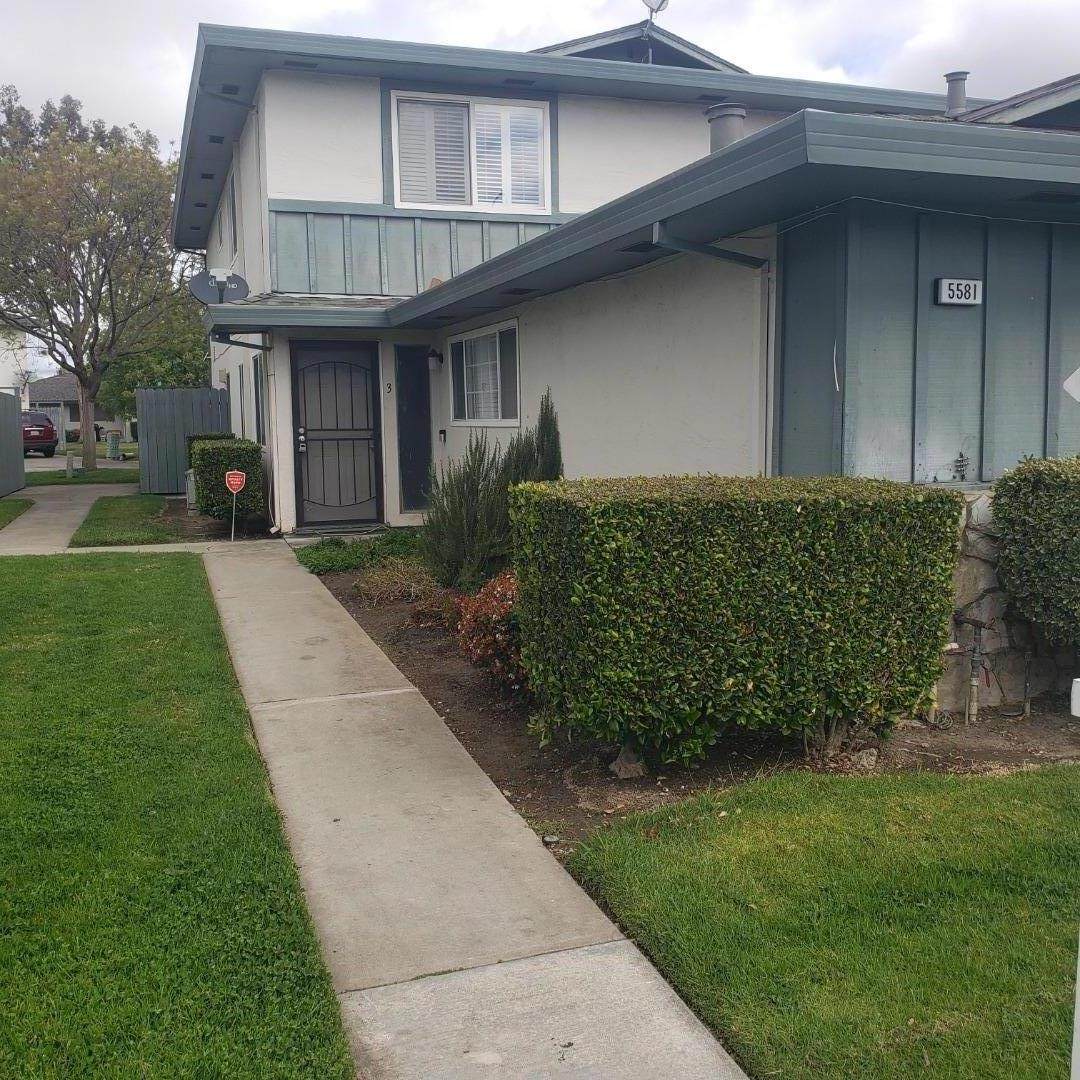 5581 Spinnaker Dr 3 - Photo 1