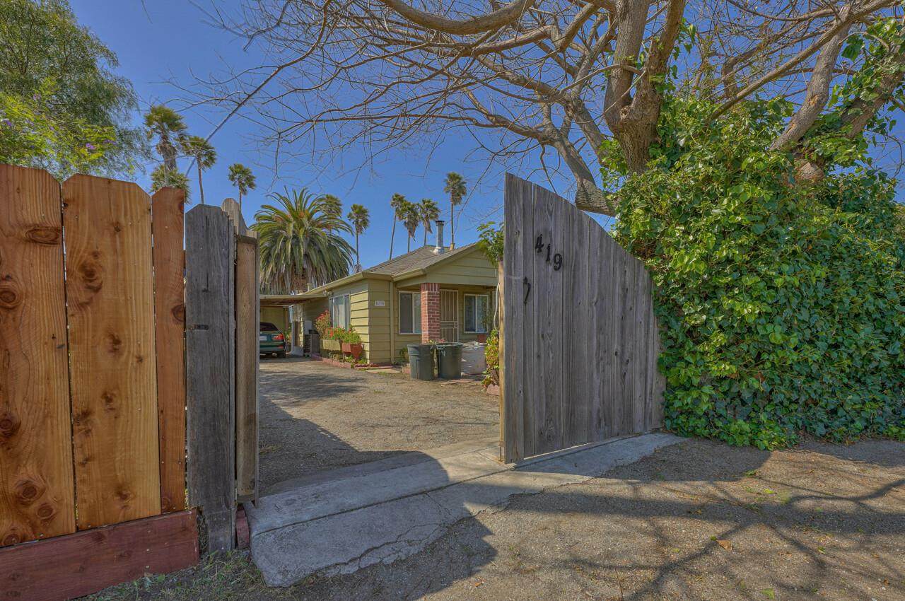 419 Virginia Ave - Photo 1