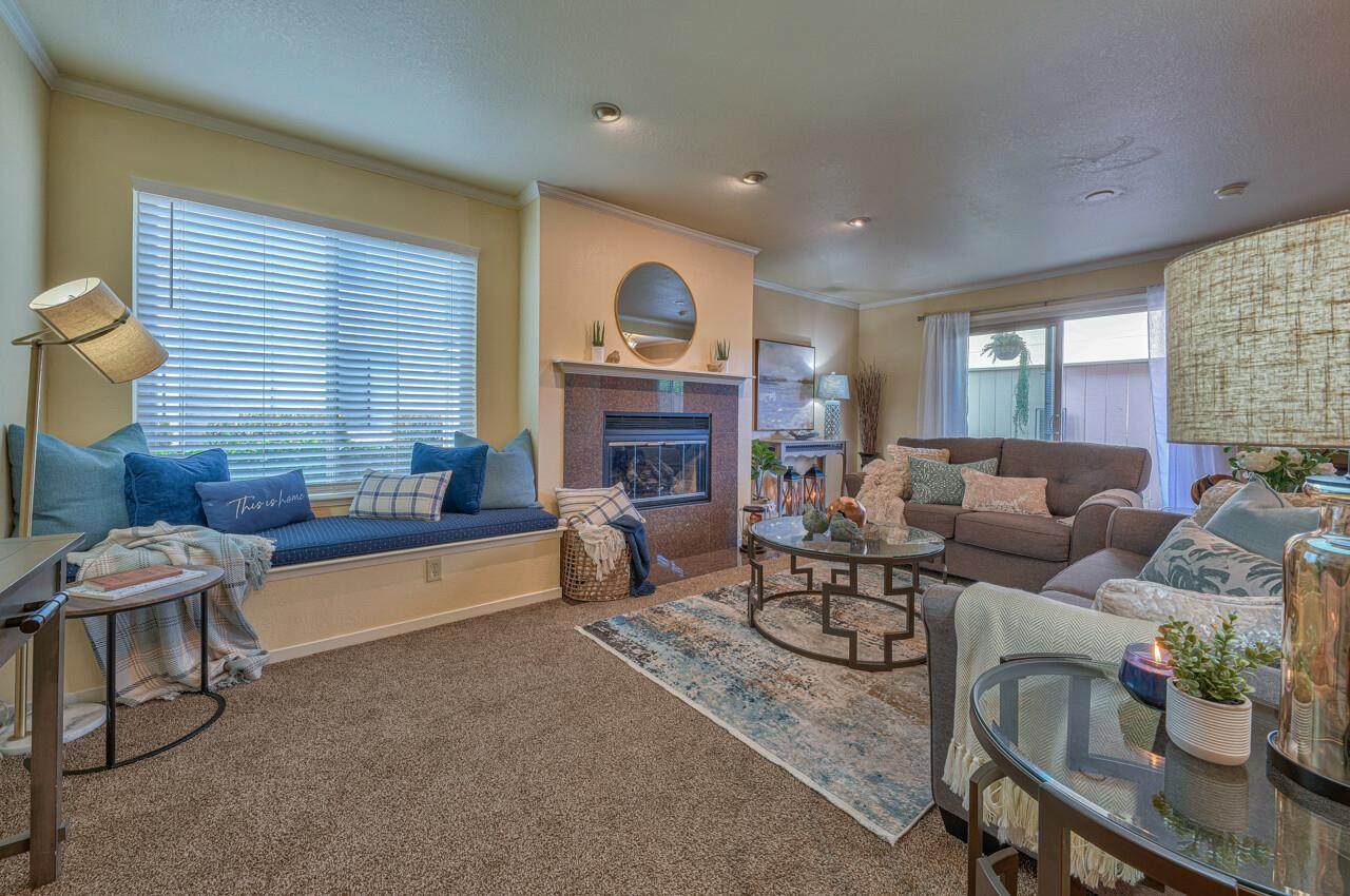 2442 Main St A - Photo 1