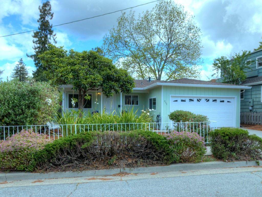 211 Parnell St - Photo 1