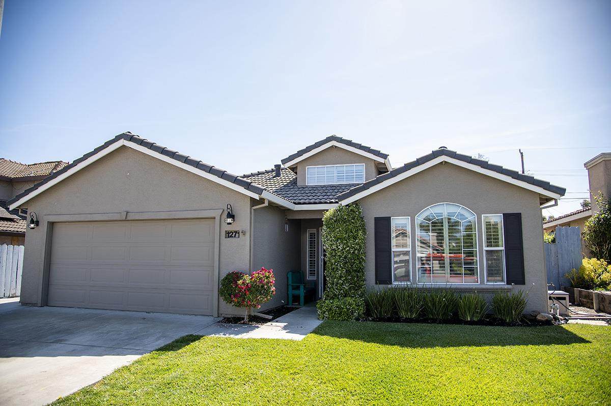 1271 Manzanita Dr - Photo 1