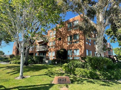 2425 Norfolk St 403 - Photo 1