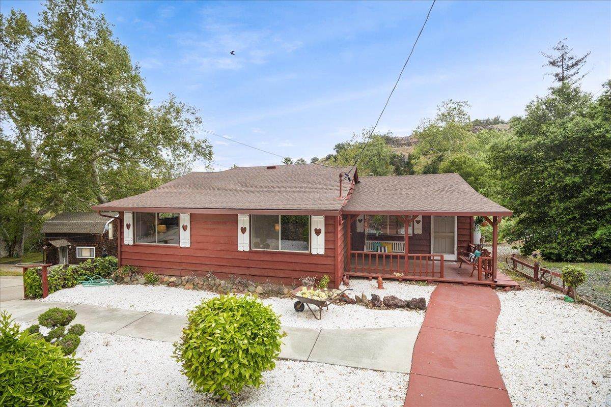 20850 Almaden Rd - Photo 1