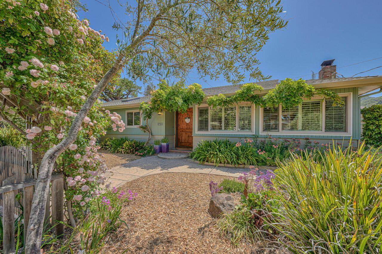 27965 Dorris Dr - Photo 1
