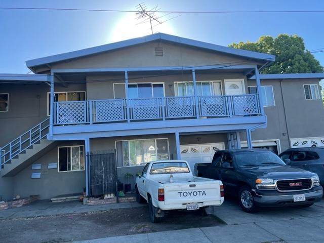 497 Willard Ave - Photo 1