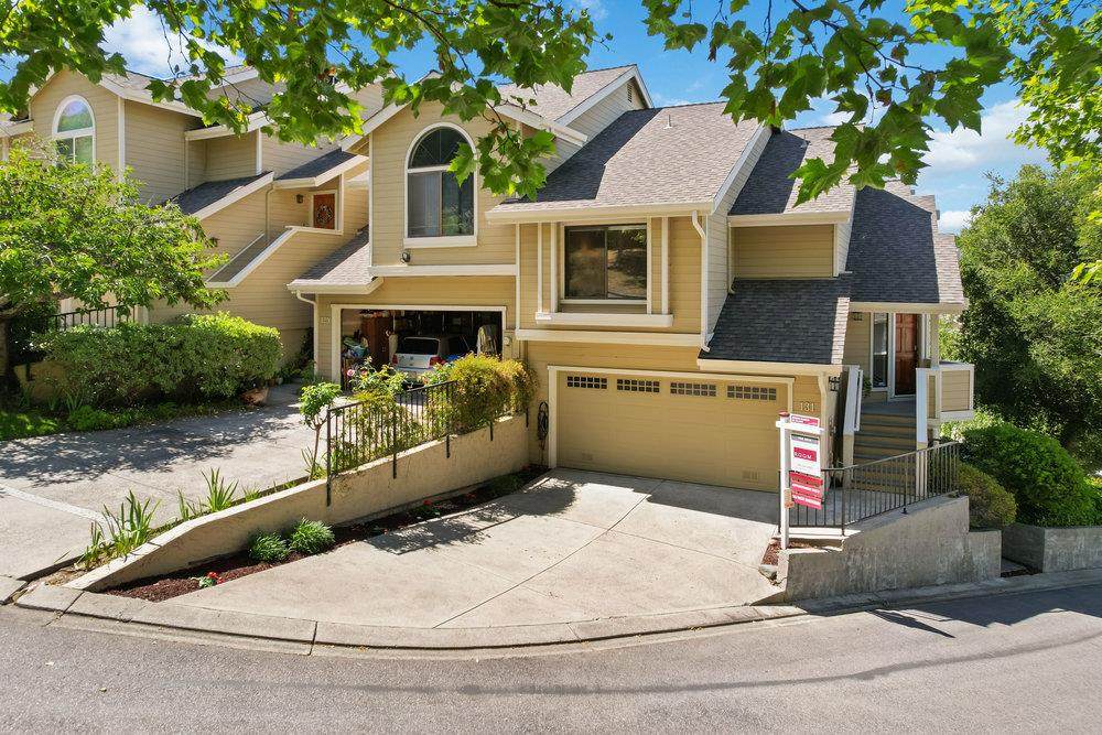 131 Arabian Way - Photo 1