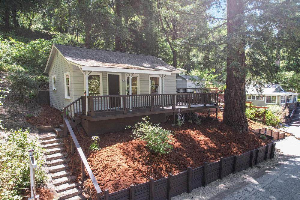 208 Cloister Ln - Photo 1