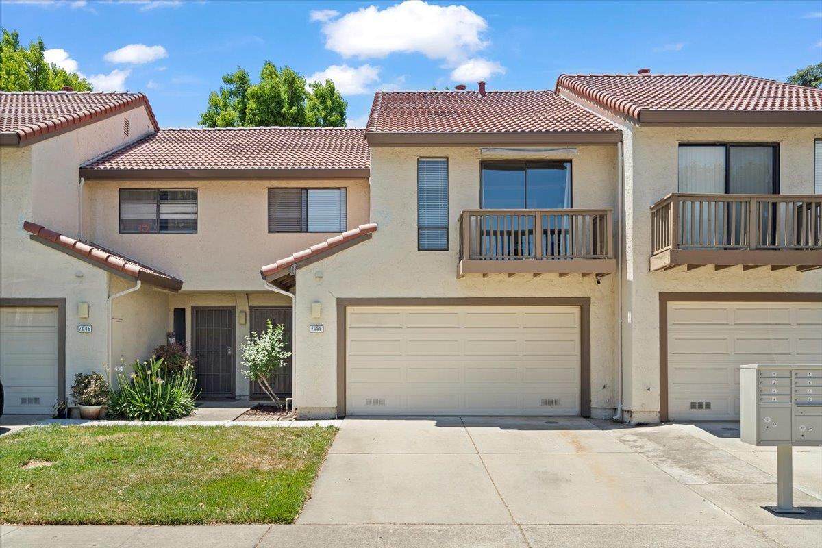 7055 Princevalle St - Photo 1